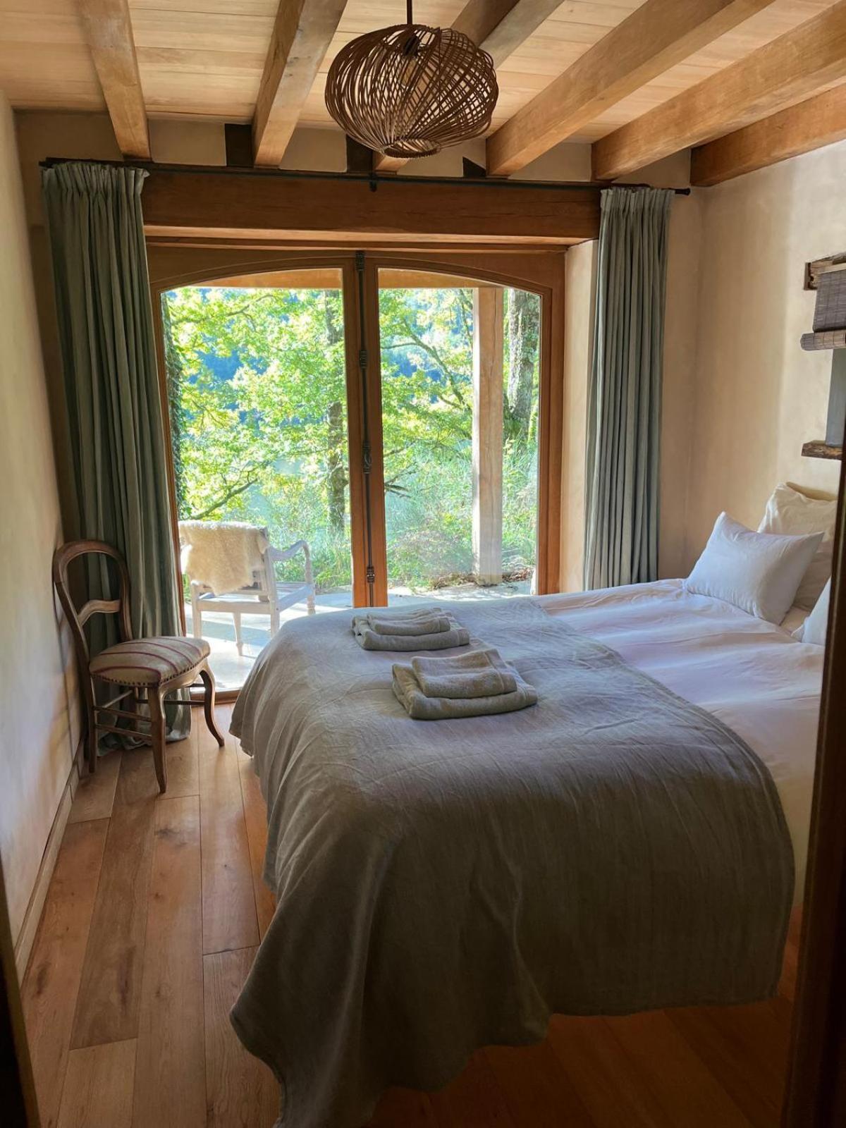 Lake House I // Alauzet Ecolodge + Nature Spa Castelnau-de-Mandailles Εξωτερικό φωτογραφία